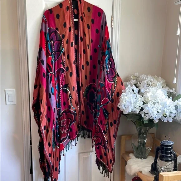 Baba Red and Black Polka Dot REVERSIBLE India Ethnic Shawl Cape Scarf Wrap - Picture 12 of 13